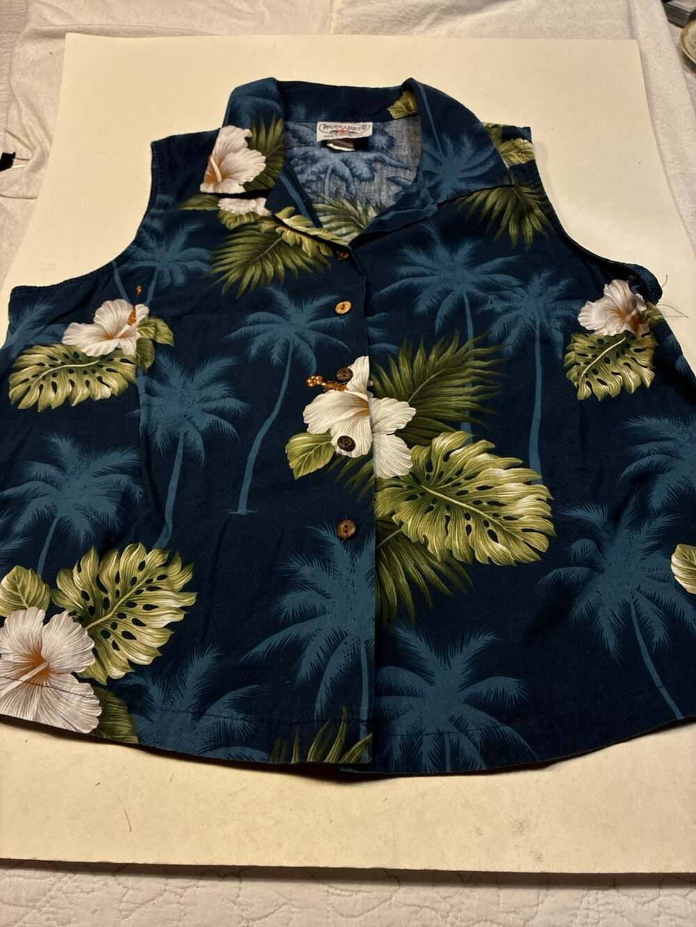 Pacific Legend Women's Navy Blue Tropical Floral Palm Print Sleeveless Hawaiian